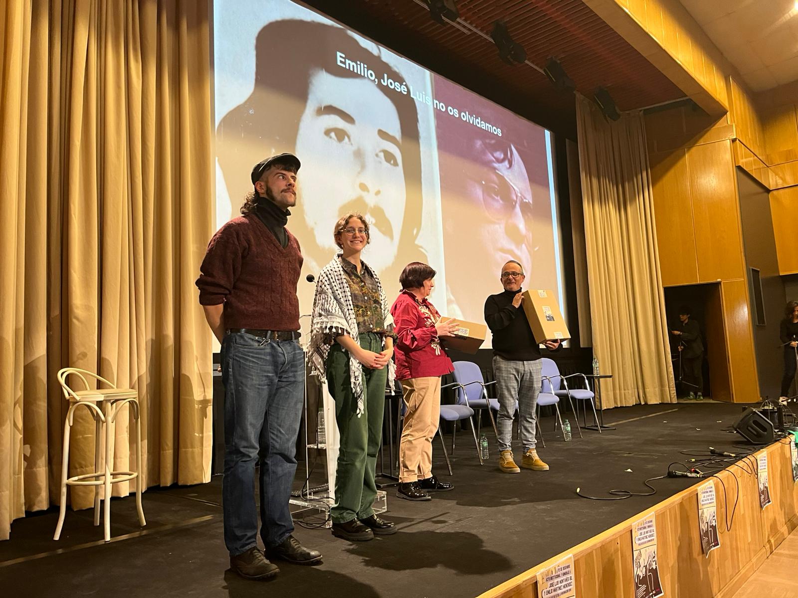 Acto homenaje a José Luis Montañés Gil y Emilio Martínez Menéndez - 2